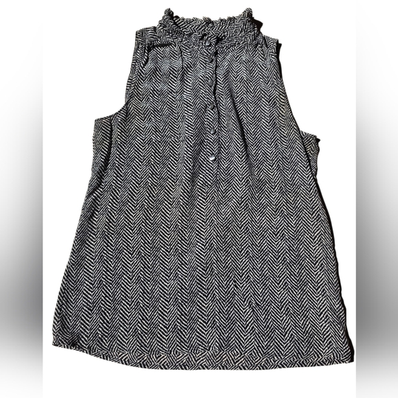 J. Crew Black & White Sleeveless Ruffle Neck 100% Silk Blouse Size 00 - Picture 1 of 5